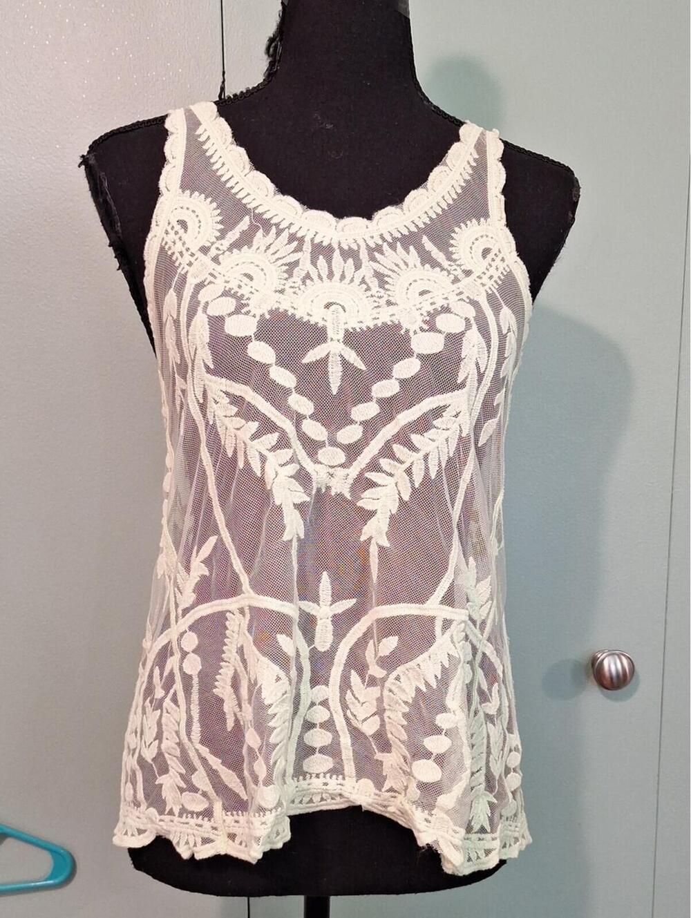Xhilaration Lace Mesh Embroidered Green Tank Top Size Xs